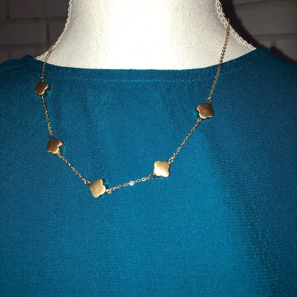 Goldtone Quatrefoil Station Necklace - Picture 3 of 6